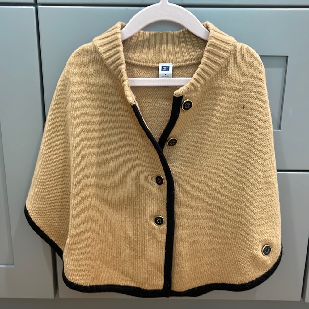 J&J cape